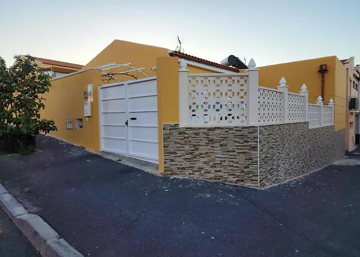 Casa Marta. Holiday home Granadilla De Abona